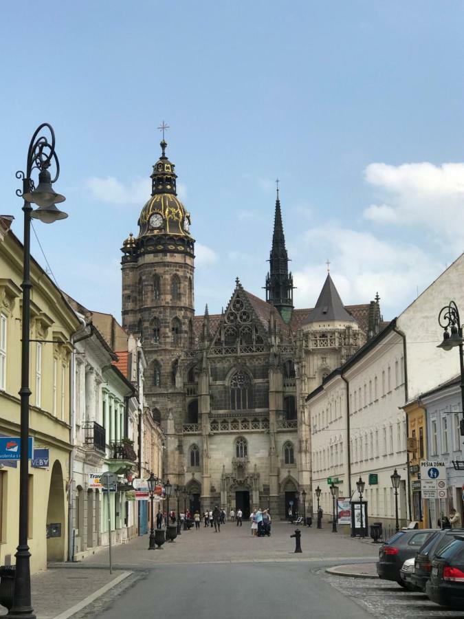 Duomo Rustical Lägenhet Košice Exteriör bild